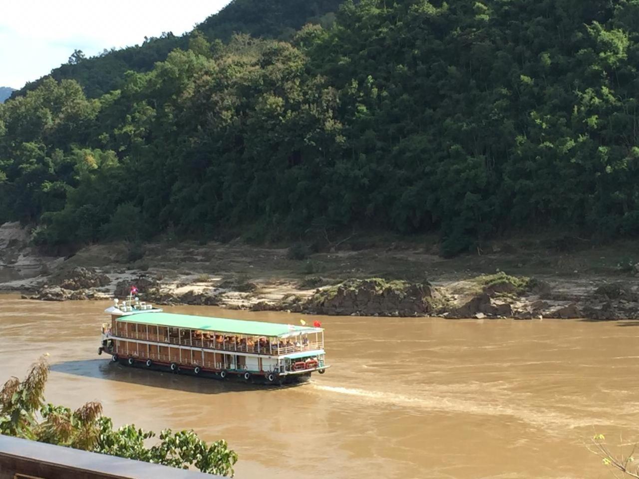 Villa Mekong Guesthouse Muang Pakbèng Buitenkant foto